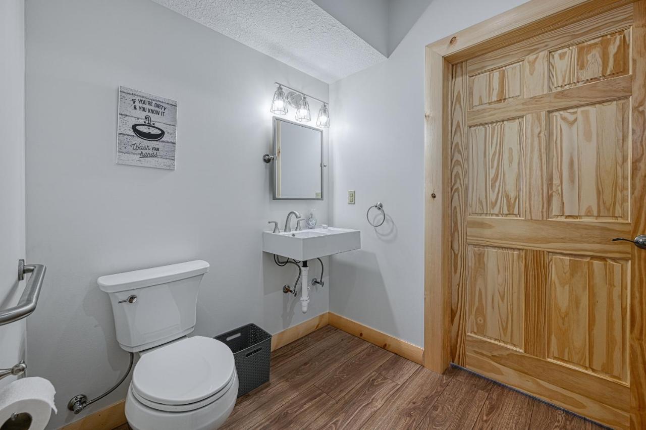 Curb-Free Chalet McHenry Kültér fotó